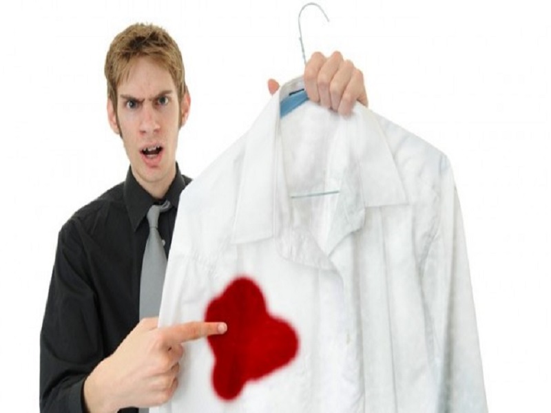 Phụ nữ mơ thấy chảy máu vùng kín nên đánh con gì